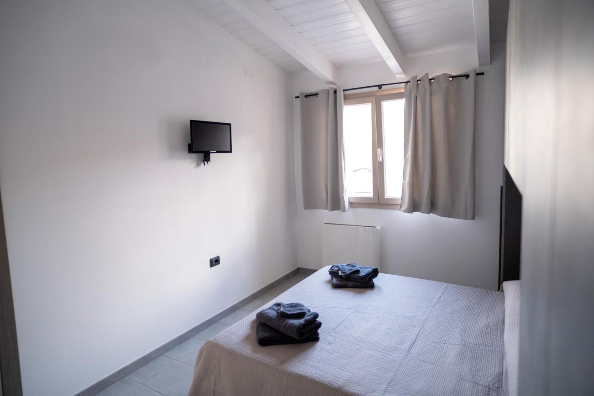 Domo San Leone Uta Hotel Екстериор снимка